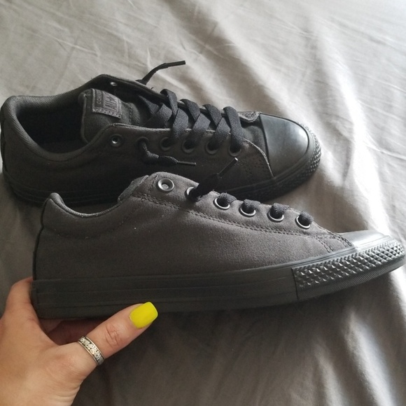 Juniors Black and Gray All Star converse - Picture 6 of 7